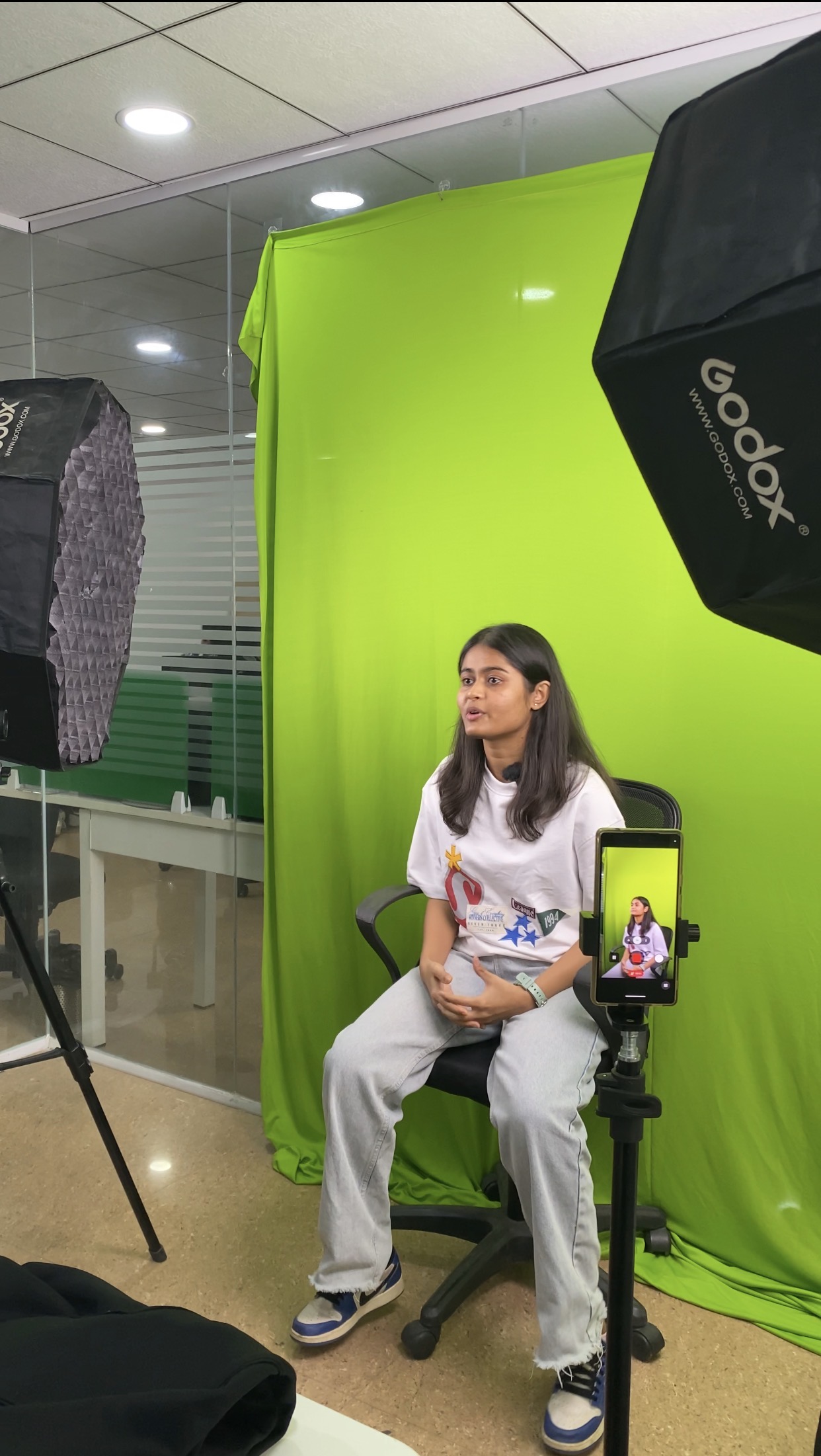 Behind the scenes — video shoot with green screen